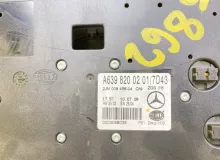 Светильник салона Mercedes-Benz V-CLASS 2008 A6398200201 W639 M272E35/272.978/272978, передний