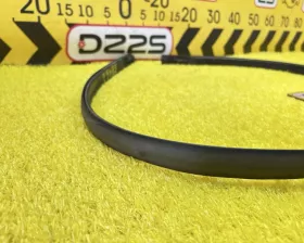 Молдинги на крыше Toyota