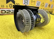 Мотор печки Mercedes-Benz V-CLASS 2008 A0008357904 W639 M272E35/272.978/272978, передний