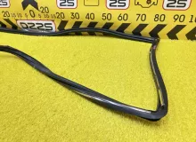 Молдинг лобового стекла TOYOTA LAND CRUISER PRADO 1994 5612190K02 KZJ78W 1KZTE, передний