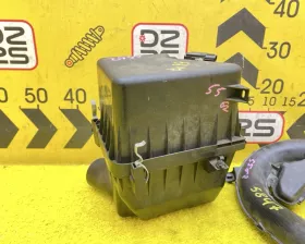 Корпус воздушного фильтра Toyota