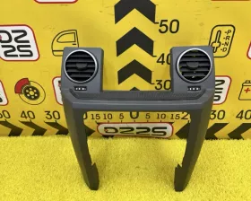 Консоль магнитофона Land Rover