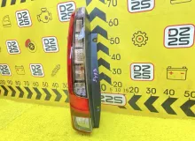Стоп-сигнал TOYOTA ESQUIRE 2015 8156128630 ZRR85G 3ZRFAE, задний левый