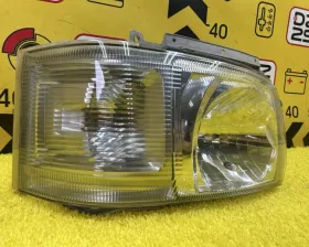 Фара Toyota