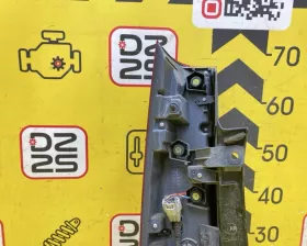 Стоп-сигнал Toyota