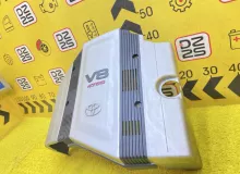 Пластиковая крышка на двс TOYOTA LAND CRUISER 2003 1120950081 UZJ100W 2UZFE, передняя