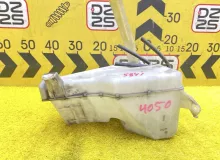 Бачок стеклоомывателя TOYOTA LAND CRUISER 2003 8532560140 UZJ100W 2UZFE, передний