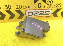 Блок предохранителей TOYOTA HARRIER 2015 8263042020 ZSU60W 3ZRFAE, передний