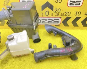Корпус воздушного фильтра Toyota