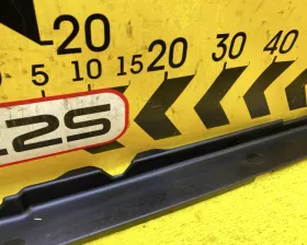 Накладка на бампер Toyota