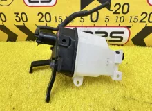 Бачок расширительный MAZDA CX-30 2019- PAF115351 DM8P S8DPTS, передний