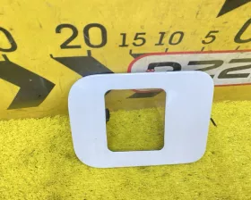 Лючок бензобака Toyota