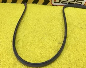Молдинги на крыше Toyota