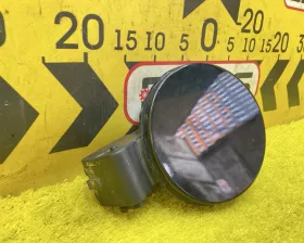 Лючок бензобака Toyota