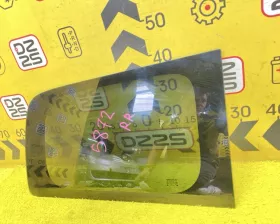 Стекло собачника NISSAN
