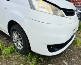 Бампер NISSAN