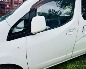Дверь боковая NISSAN