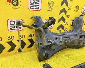 Балка под двс NISSAN