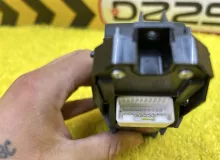 Блок управления стеклоподъемниками TOYOTA HARRIER 2014 8404048160 ZSU60W 3ZRFAE, передний правый