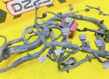 Коса двс NISSAN NV200 2009/Цвет K23 24011JX00A M20 HR16DE, передняя