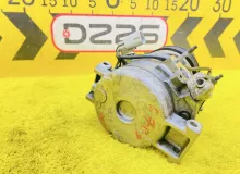 Компрессор кондиционера TOYOTA LAND CRUISER PRADO 2005 883206A170 TRJ120W 2TRFE, передний