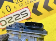 Заслонка дроссельная TOYOTA LAND CRUISER PRADO 2005 2203075020 TRJ120W 2TRFE, передняя