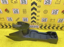 Бардачок между сиденьями NISSAN NV200 2009/Цвет K23 96915JX00A M20 HR16DE, передний