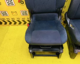 СИДЕНИЕ ПАРА NISSAN