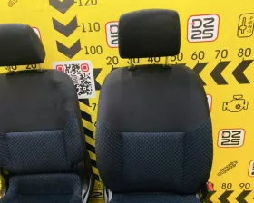 СИДЕНИЕ ПАРА NISSAN