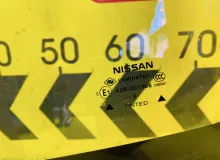 Лобовое стекло NISSAN NV200 2009/Цвет K23 72700JX00A M20 HR16DE, переднее