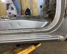 Порог кузова NISSAN