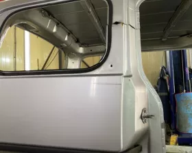 Крыло заднее NISSAN
