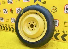 Запаска TOYOTA ESQUIRE 2015 4261128690 ZRR85G 3ZRFAE, задняя