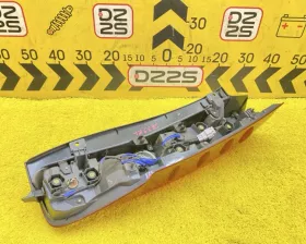 Стоп-сигнал Toyota
