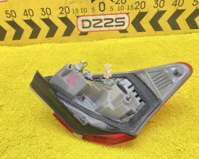 Стоп-сигнал Toyota