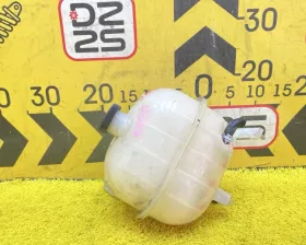 Бачок расширительный Toyota
