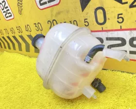 Бачок расширительный Toyota