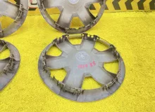Колпаки на колеса R15 TOYOTA HIACE 2009 KDH206V 1KDFTV