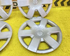 Колпаки на колеса R15 Toyota