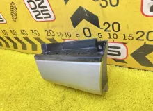Подножка TOYOTA HIACE 2009 5177426022 KDH206V 1KDFTV, передняя левая
