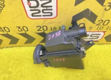 Корпус воздушного фильтра TOYOTA SIENTA 2016 1770021200 NHP170G 1NZFXE, передний