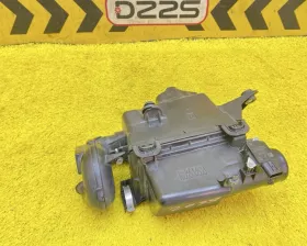 Корпус воздушного фильтра Toyota