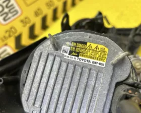 Фара Toyota