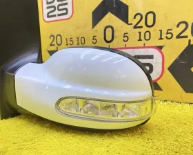 Уши Mercedes-Benz