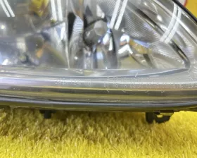 Фара Mercedes-Benz