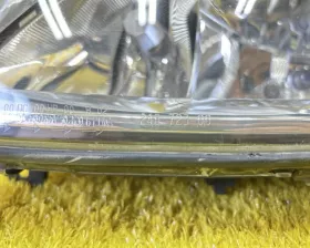 Фара Mercedes-Benz