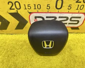 Подушка безопасности водителя Honda