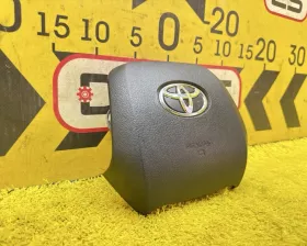 Подушка безопасности водителя Toyota