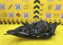 Фара TOYOTA VOXY 2014 8113028D20 ZWR80G 2ZRFXE, передняя правая