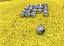 Гайка на колесо TOYOTA SIENTA 2016 9094201007 NHP170G 1NZFXE